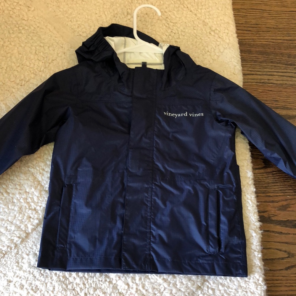 Vineyard Vines boys rain jacket